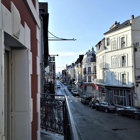 Appartement Le Capitaine Jack à Trouville-sur-Mer Extérieur photo